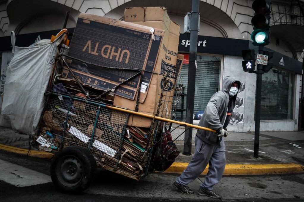 "Está claro que subió la pobreza, no hay ninguna duda" , dijo Danel Arroyo. (Foto: Juan Ignacio Roncoroni/EFE)