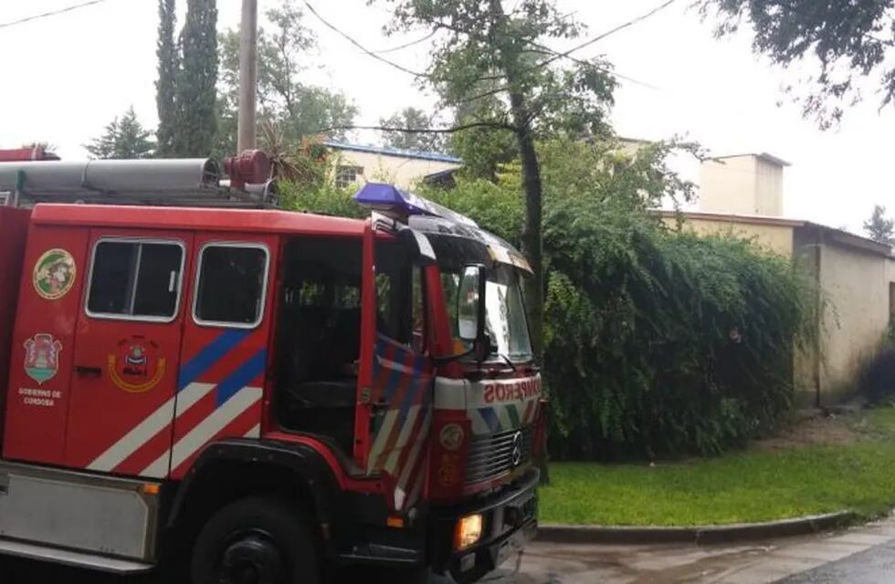 Incendio en vivienda de barrio Liniers