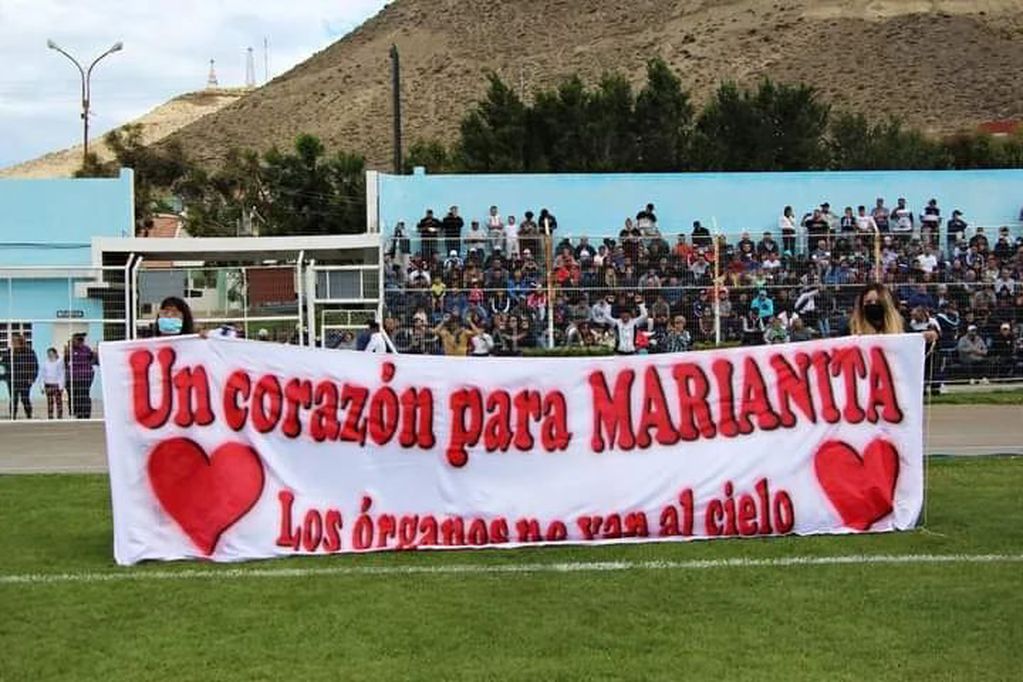 La campaña en pedido de un corazón para Mariana.