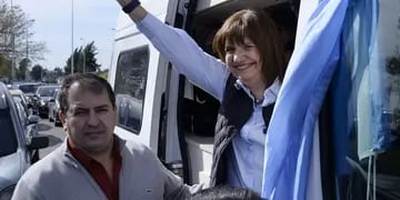 Patricia Bullrich llega a Jujuy en campaña