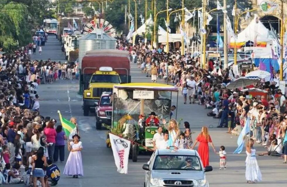 Desfile de Carrozas Fiesta provincial del Trigo, Tres Arroyos