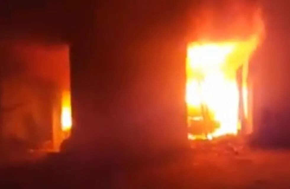 Incendio del Intendente de Basavilbaso (FM Riel).