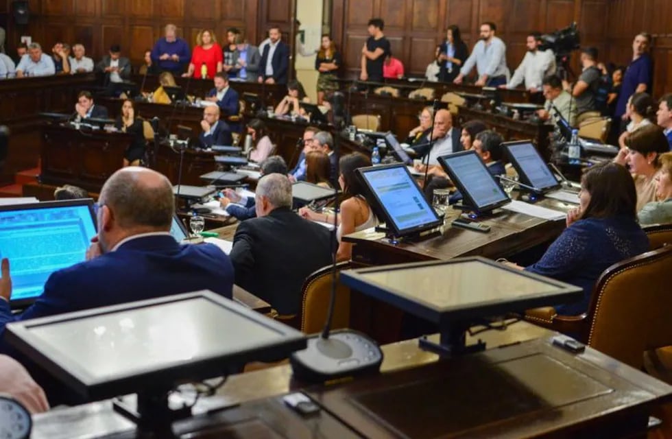 Debaten en el Senado la modificación de la ley 7722 Mendoza