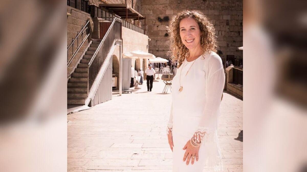 La rionegrina vive en Israel desde hace 30 a&ntilde;os y comenta c&oacute;mo se vive a diario en un pa&iacute;s en guerra.