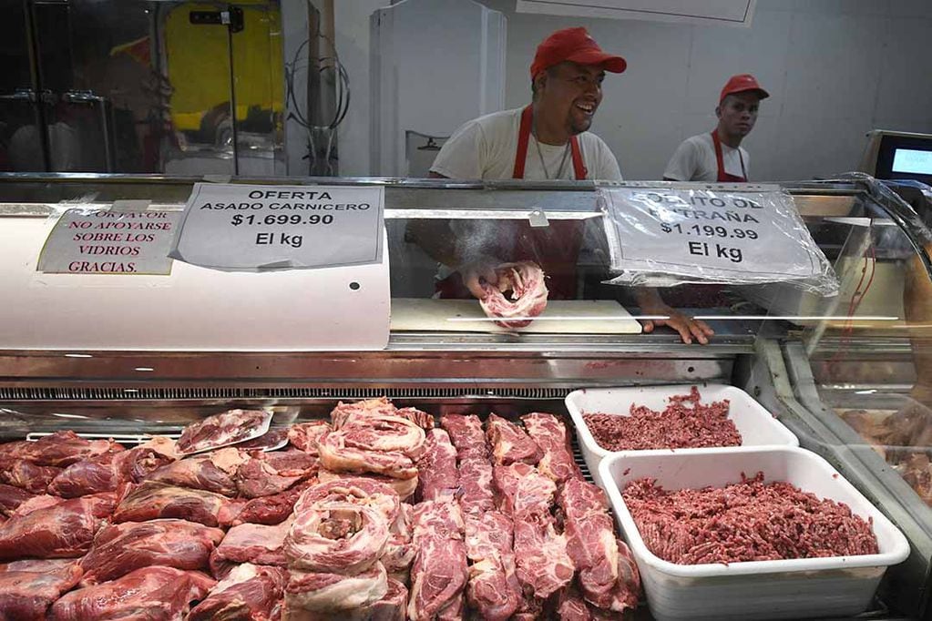 Según consultoras privadas, la carne es el alimento que más subió en febrero. 
