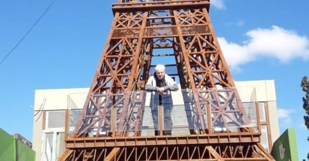 El arquitecto también construyó la Torre Eiffel a metros de la avenida Santa Rosa.