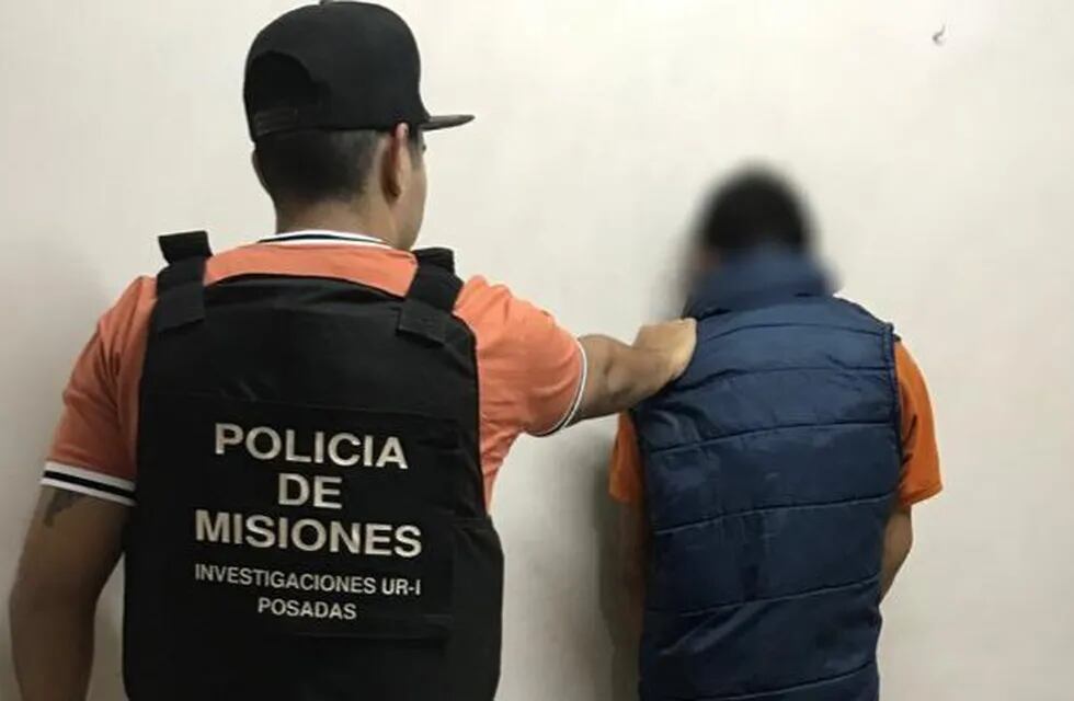 Un joven terminó detenido acusado de robo a un automovilista en Posadas.