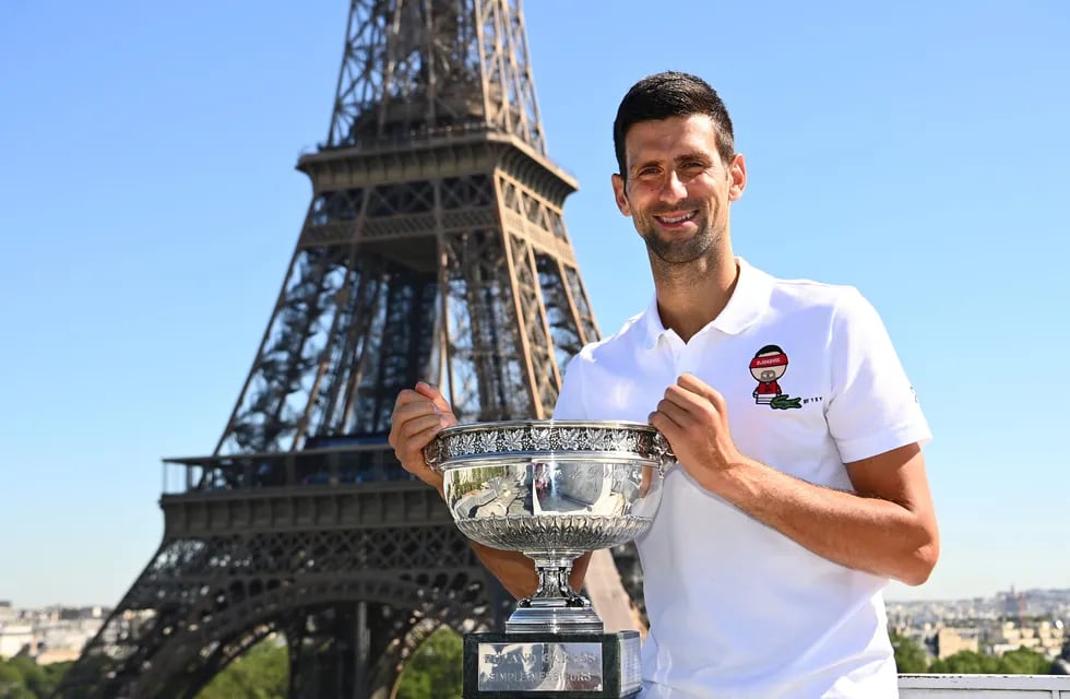 Novak Djokovic podrá jugar Roland Garros 2022 sin estar vacunado contra el Covid-19.
