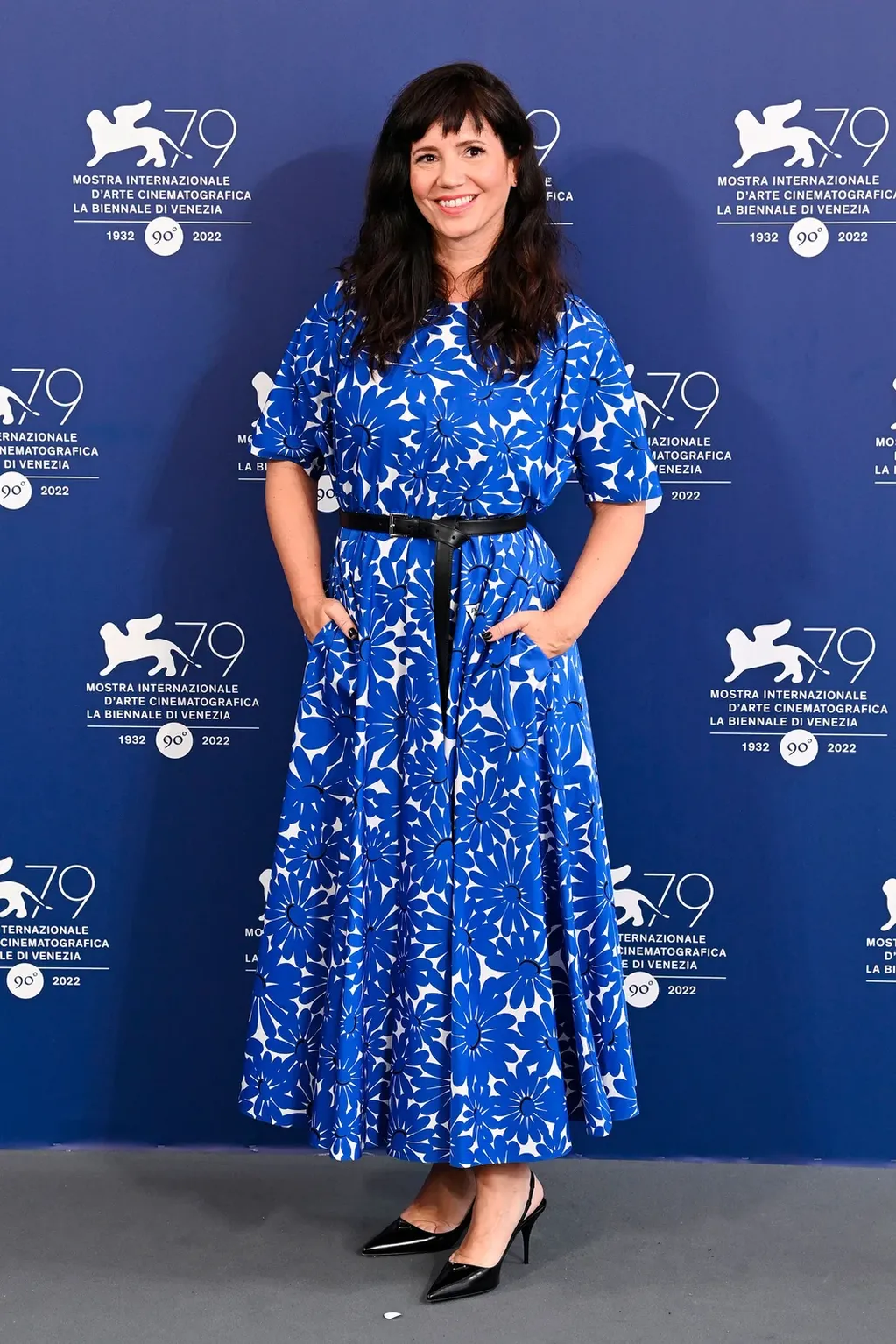 Griselda Siciliani eligió vestidos de Prada para lucir en el Festival de cine de Venecia