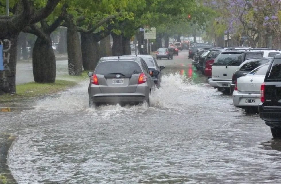 La alerta advierte sobre lluvias copiosas en Rosario. (@segundoenfoque)