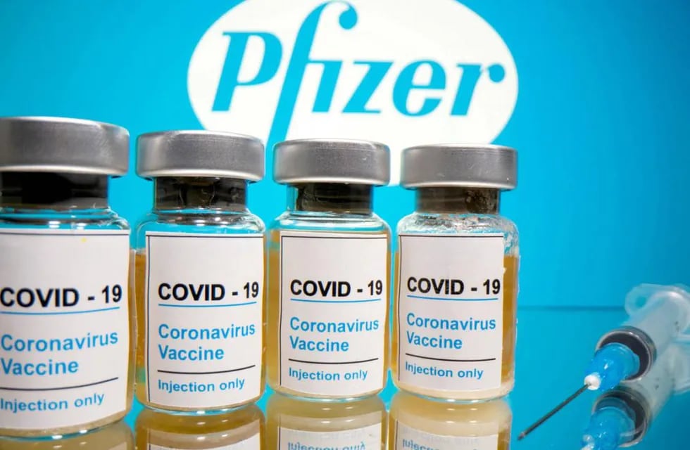 La vacuna de Pfizer reduce la mortalidad en un 98%.