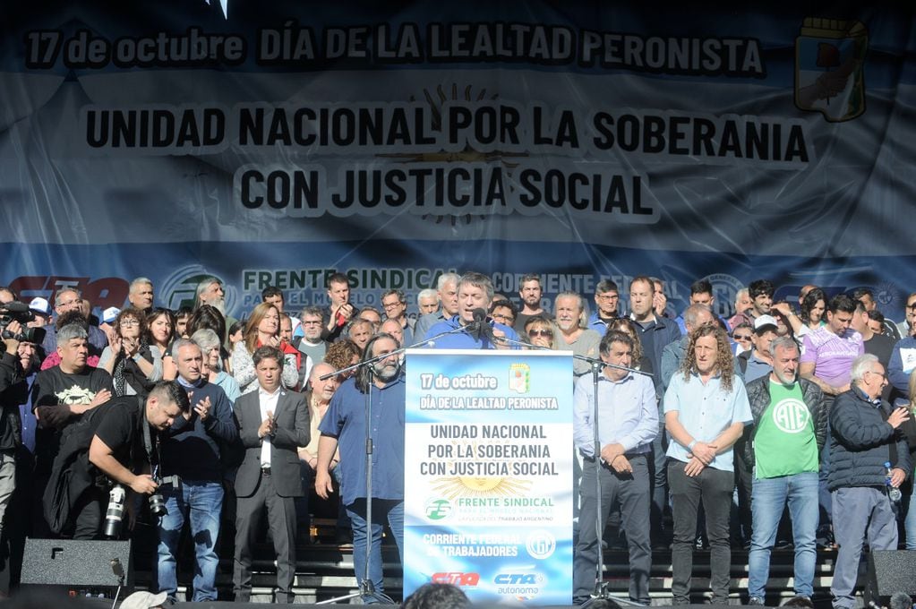 Máximo Kirchner durante su discurso en Plaza de Mayo. Foto: Clarín.