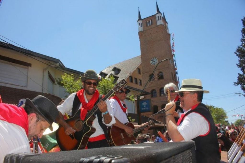 Villa General Belgrano se viste de fiesta para la nueva edición de la Fiesta Nacional de la Cerveza.