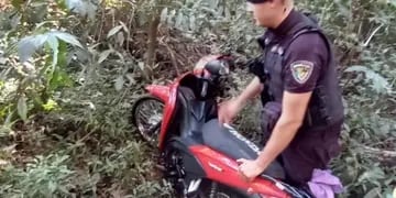 Recuperan una motocicleta robada que había sido abandonada en Oberá