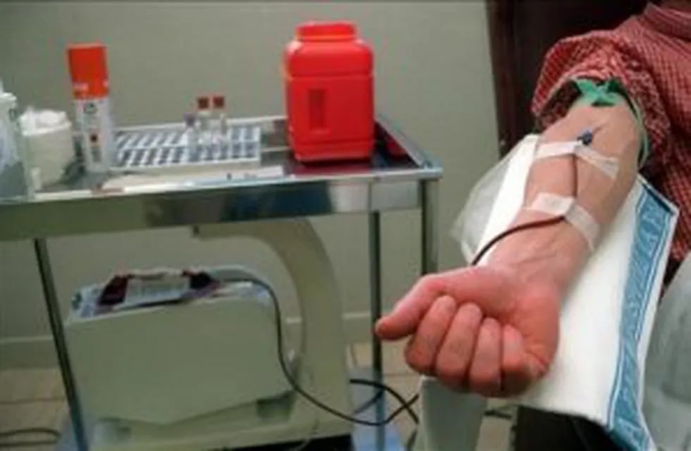 Largan una campau00f1a para donar sangre