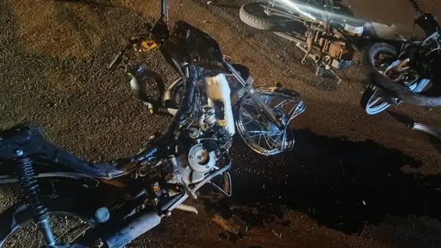 Choque múltiple en Puerto Iguazú: un motociclista se dio a la fuga