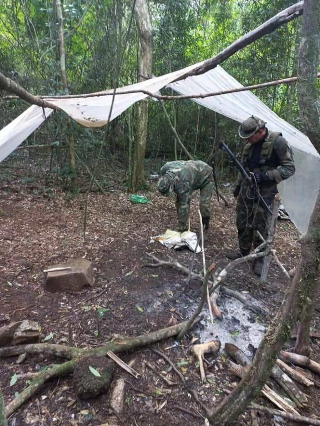 Encontraron dos campamentos de cazadores furtivos en cercanías del Parque Provincial Salto Encantado.