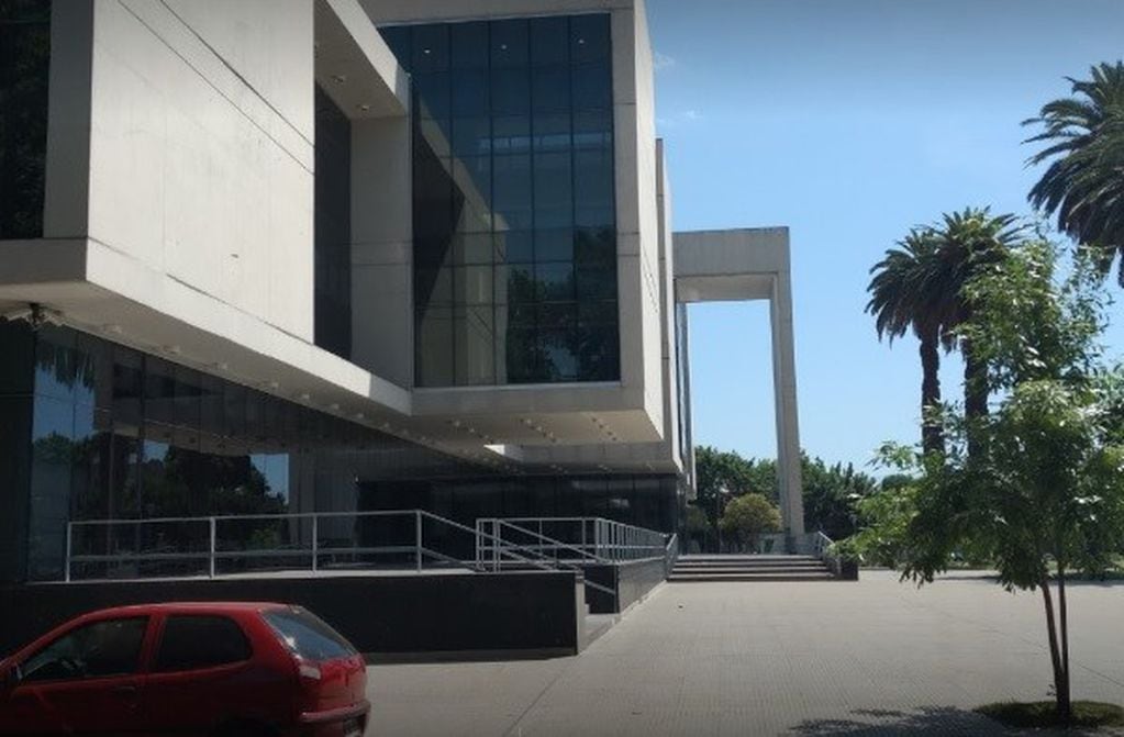 Centro de Justicia Penal de Rosario. (Street View)