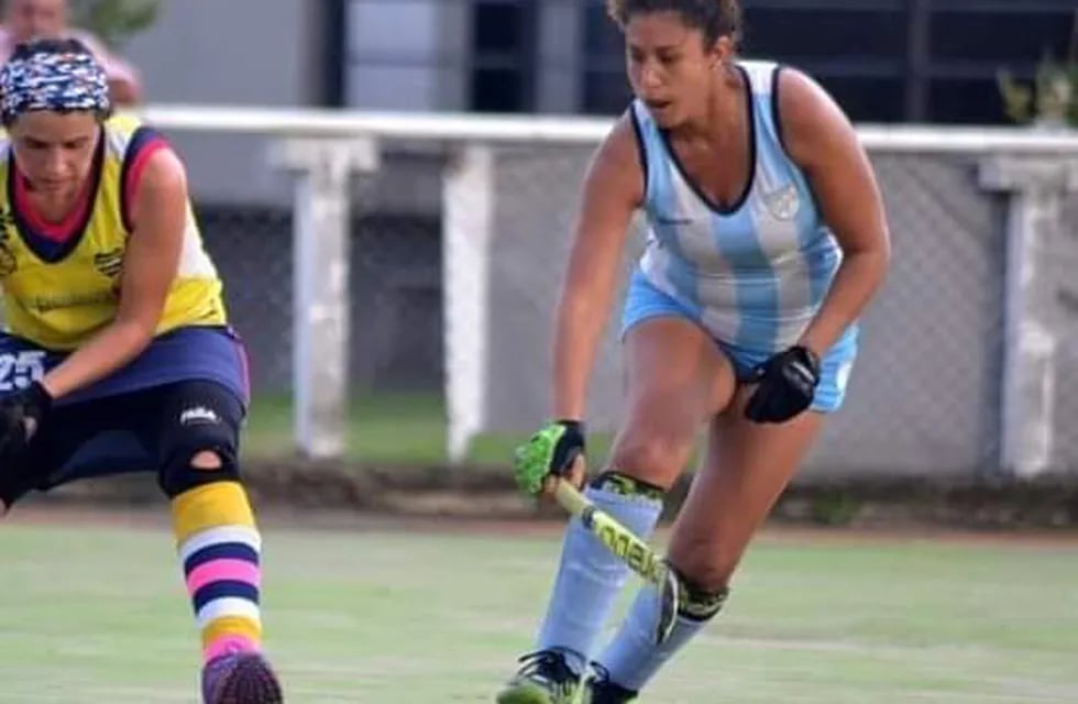Carolina Robles formará parte de la Selección Nacional de Hockey LGBT.