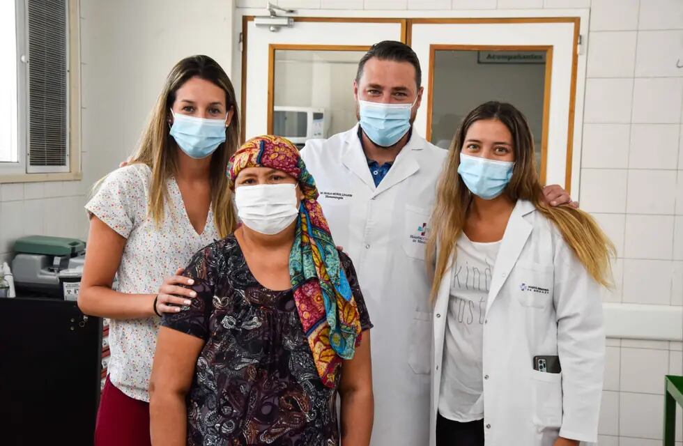 Carmen de 46 años, fue la primera paciente en inaugurar el Centro de Trasplante de Médula Ósea en Mendoza