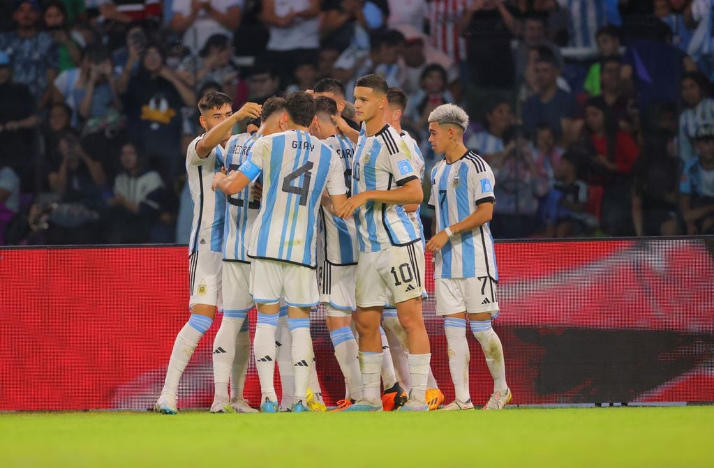 La Selección venció a Guatemala y avanzó a octavos. Foto Twitter Selección