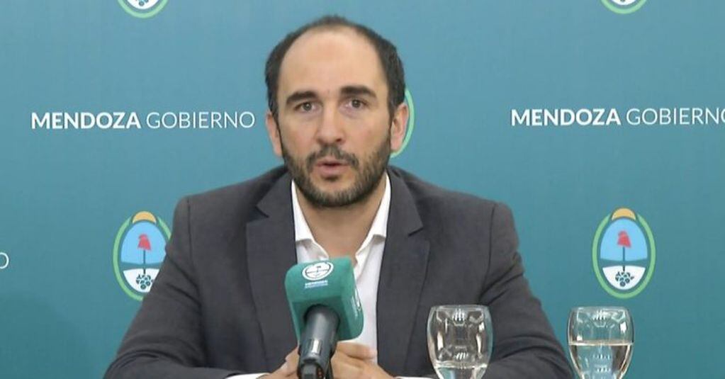José Thomas, Director General de Escuelas de Mendoza.