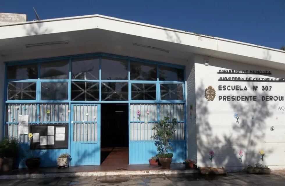 Escuela Presidente Derqui, situada en Lavalle contará con un final sin radio del 70%.