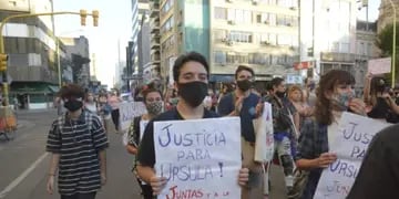 Manifestación en Bahía Blanca contra la violencia de género