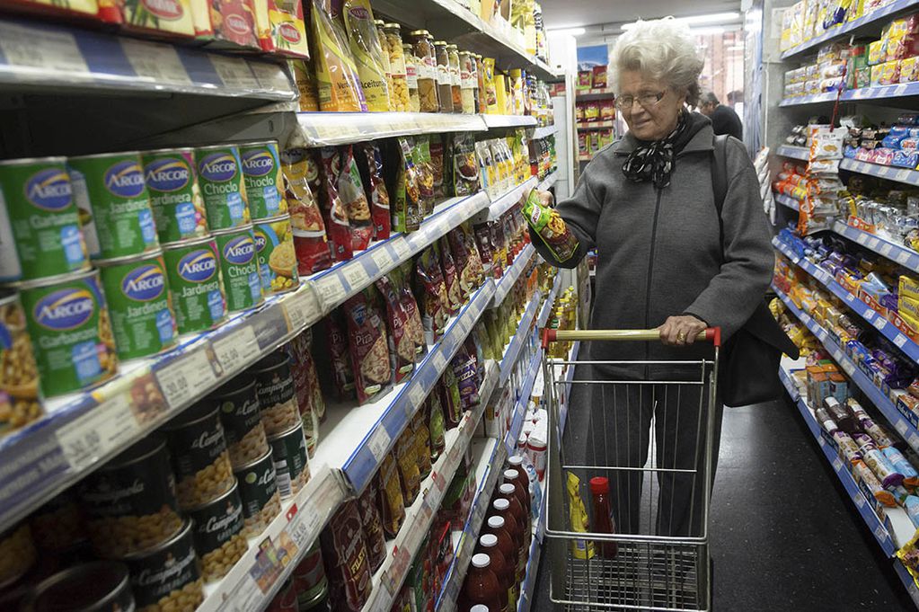 El rubro alimentos subió en febrero un 7,5% y desde el ministerio de Economía atribuyen esta suba a los precios internacionales de los commodities y a la guerra entre Rusia y Ucrania.

