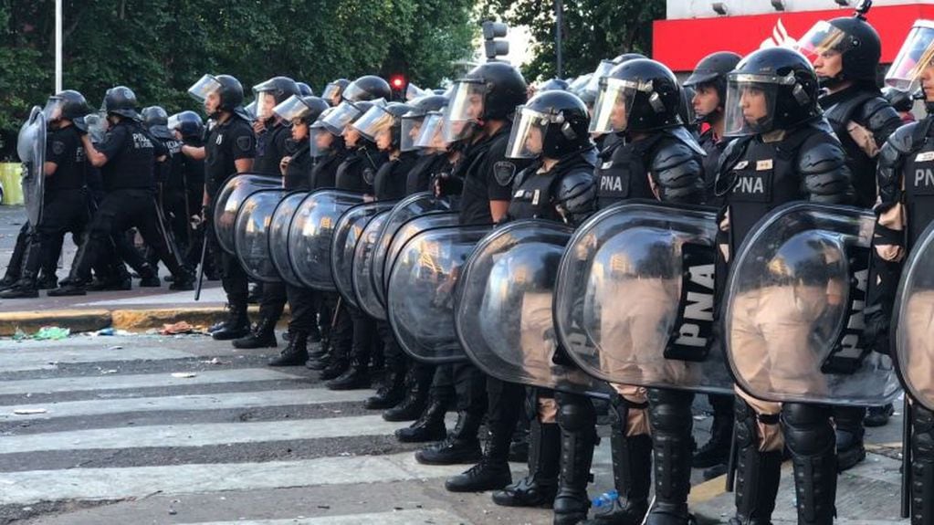 Fuerzas de seguridad ante el partido final de la Libertadores: el operativo de seguridad que fracasó.