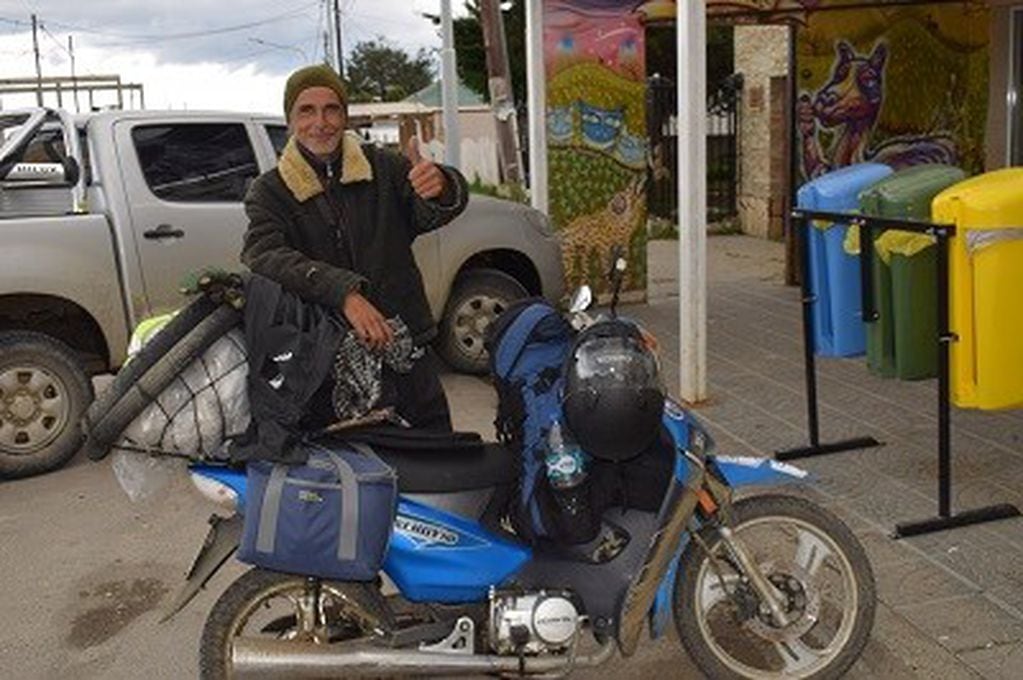 Cumplió su sueño de viajar en moto desde Rosario a Ushuaia.
