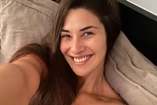 Ivana Nadal posó sin ropa al límite de la censura: "Con las sábanas marcadas"
