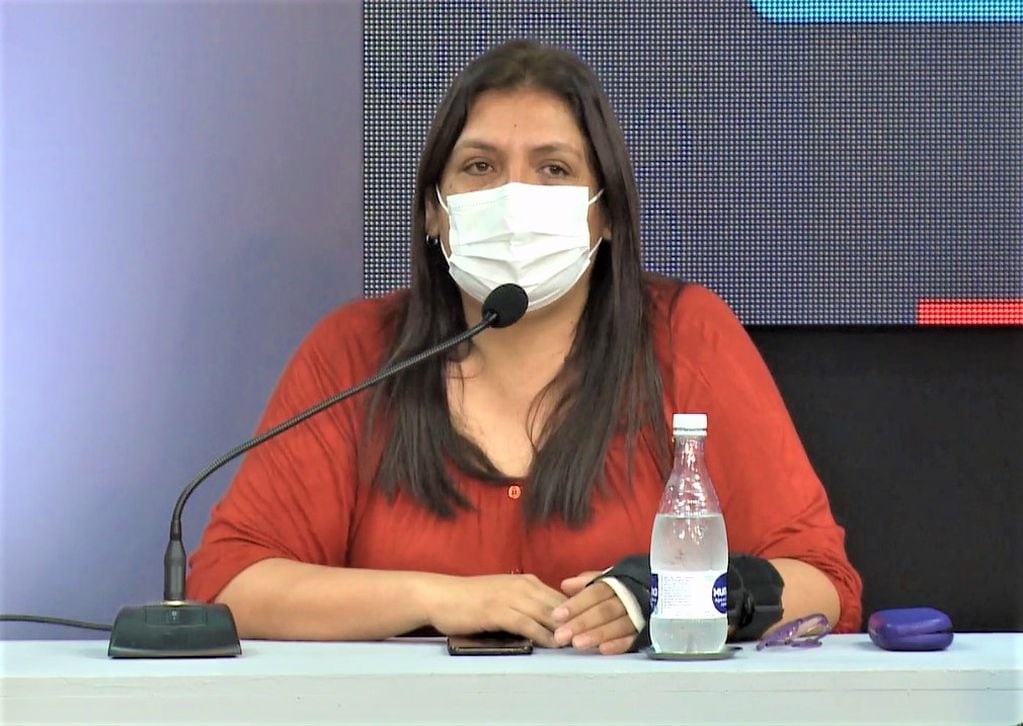 La Dra. Fabiana Vaca, subdirectora de Epidemiología de Jujuy, presentó los datos que permitieron ratificar la continuidad del dictado de clases en la provincia.