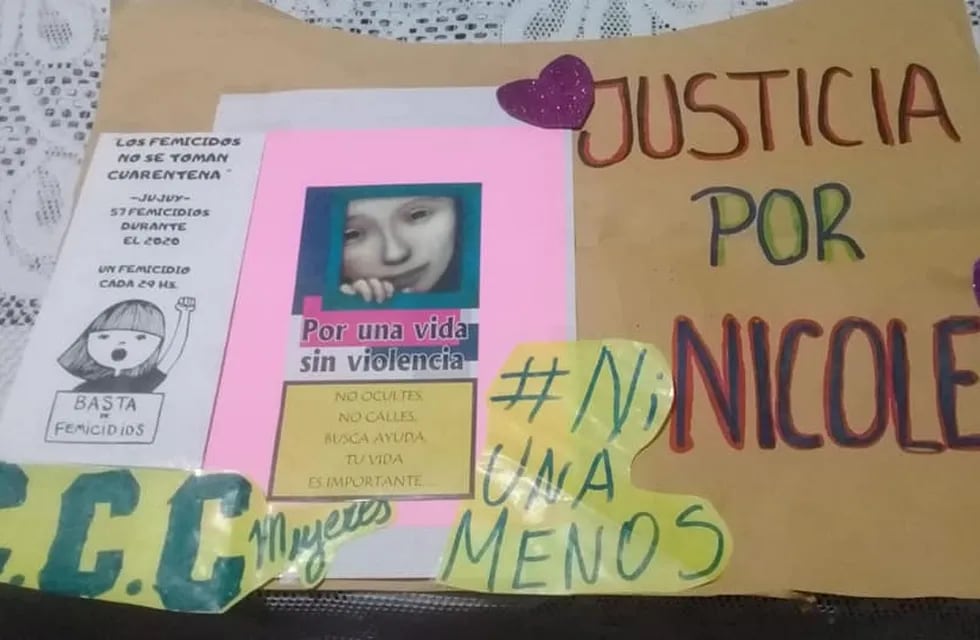 Con el incondicional apoyo del movimiento Ni Una Menos, la familia de Cesia Nicole Reinaga no decae en la búsqueda de justicia.