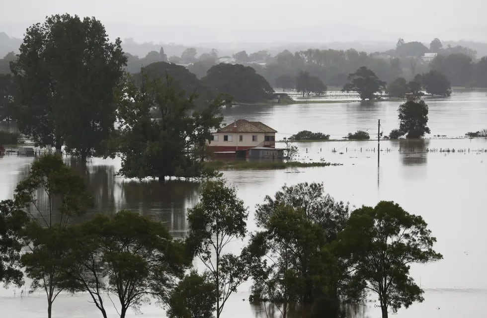 Las peores inundaciones en décadas en Australia amenazan con agravarse