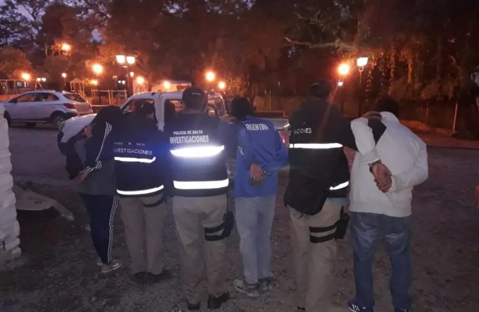Una banda se dedicaba a asaltar a taxistas (Policía de Salta)