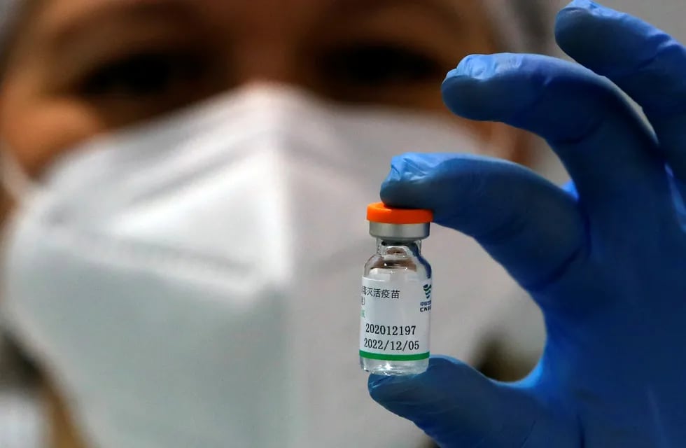 La vacuna china Sinopharm contra la enfermedad del coronavirus (REUTERS / Marko Djurica)