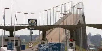 Puente Internacional general San Martín