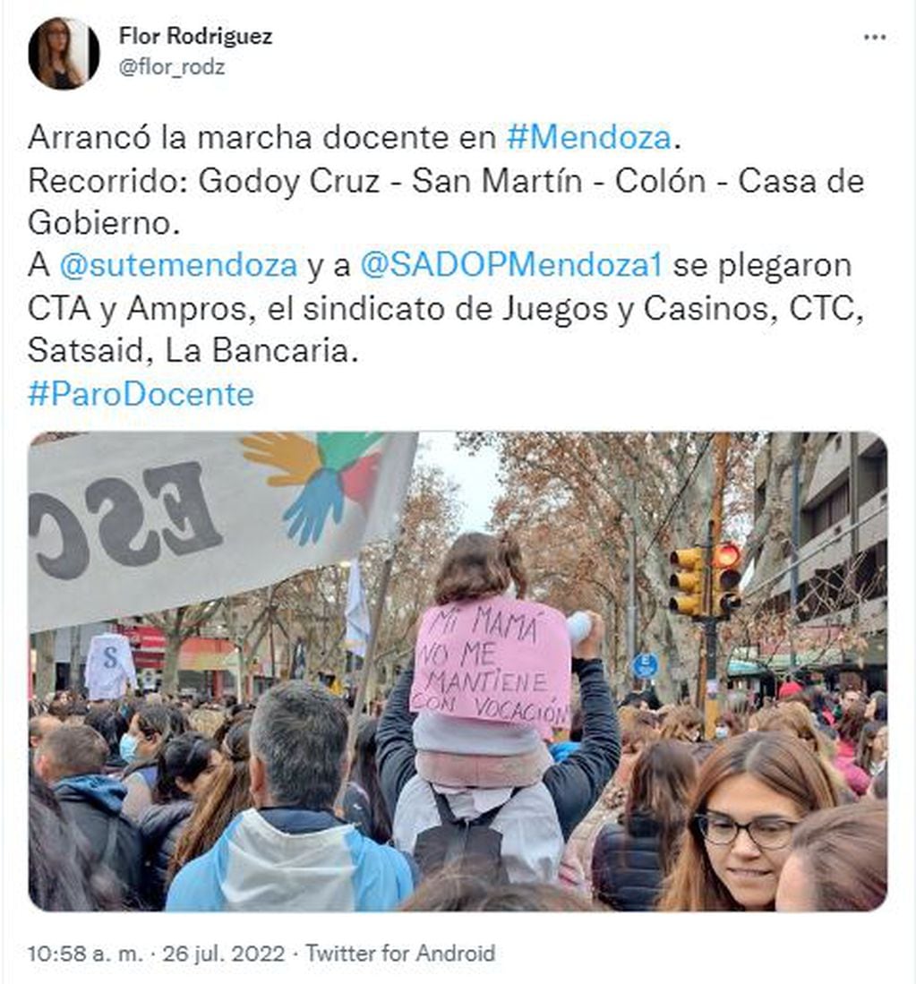#ParoDocente, fuerte acatamiento de los educadores en Mendoza. Repercusiones en las redes sociales.