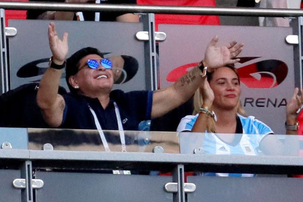 Diego Maradona y Rocio Oliva. (EFE).