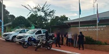 Robo de motocicletas terminó con cinco detenidos. Policía de Misiones