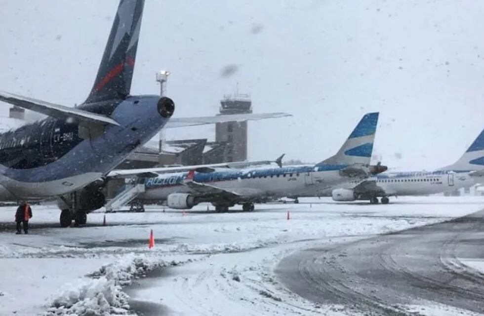 Aeropuerto de Bariloche nevado