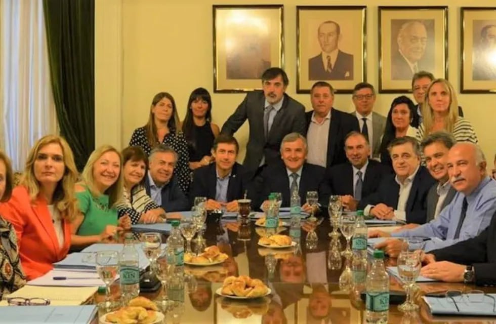 Senadores de Juntos por el Cambio, con Gerardo Morales
