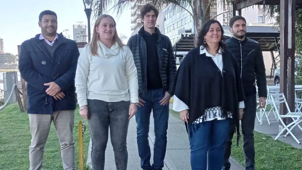 La nómina que apoya Lousteau para diputados nacionales incluye a Gabriel Chumpitaz y Victoria Tejeda (izquierda).