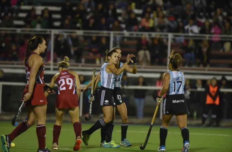 Las Leonas se mostraron en buen nivel en su paso por Tucumán y se quedaron con los cinco partidos frente a Estados Unidos.
