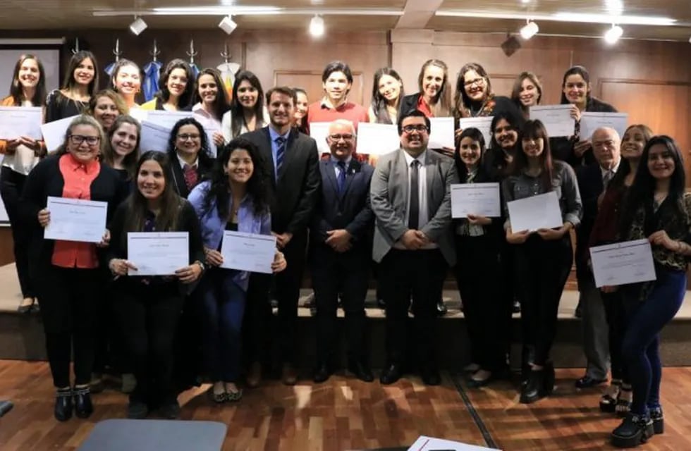 Más de 150 estudiantes de Derecho de la UNNE realizaron con éxito sus Prácticas Vocacionales en el NEA. (Web).