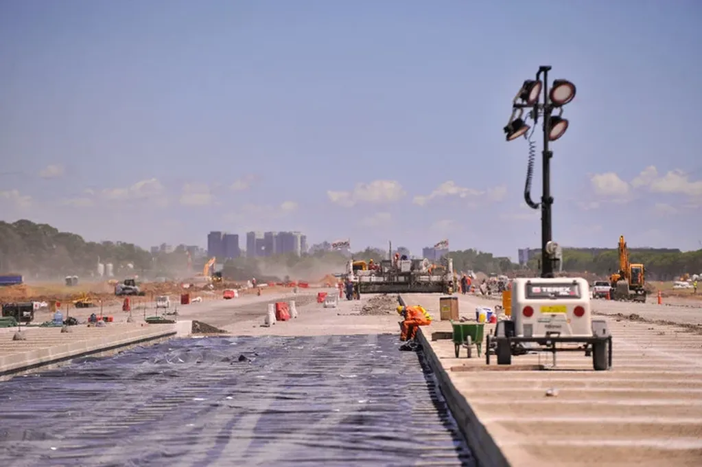 La nueva pista del Aeroparque Jorge Newbery. (Foto: Maxi Failla)