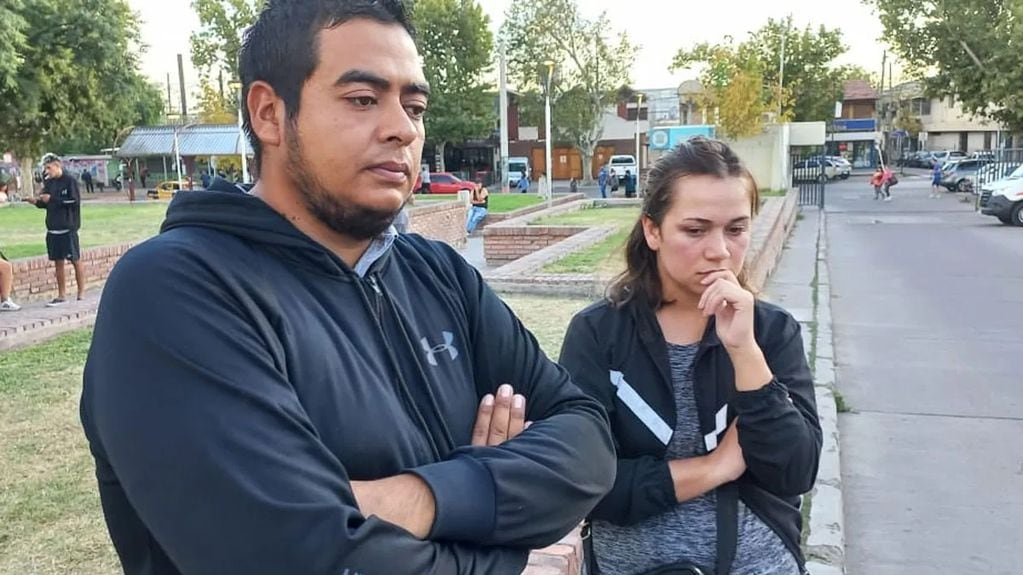 Sebastián y Yésica, los papás de Lorenzo, luego de los hechos ocurridos en Rivadavia pasaron momentos de mucha angustia esperando al recuperación de su hijo. Foto: Mendoza Online