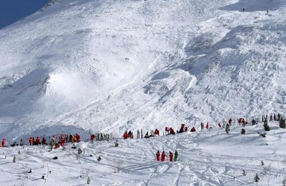 Una avalancha en los Alpes franceses dejó al menos tres muertos.