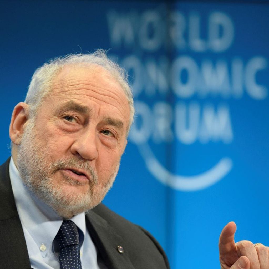 Joseph Stiglitz (Gian Ehrenzeller/Keystone via AP)